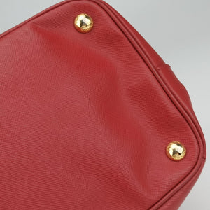 Pre-owned Prada Galleria Red SAFFIANO Leather BN1786 handbag | stylenewstar