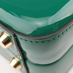 Pre-owned Gucci Sylvie Green Patent Leather 589478 shoulderbag | stylenewstar