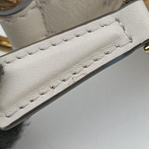 Pre-owned Fendi Nano Fendigraphy White Leather 7AS089 handbag | stylenewstar
