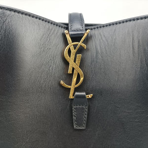 Vintage Yves Saint Laurent LE 37 bucket Black Leather 749036 shoulderbag | stylenewstar