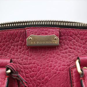 Vintage Burberry Orchard Pink Leather handbag | stylenewstar