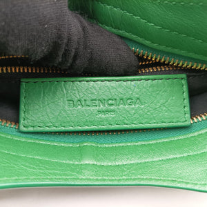 Pre-owned Balenciaga Classic City Mini Green lambskin shoulderbag | stylenewstar
