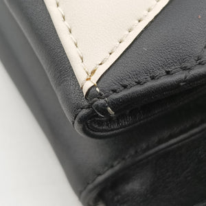 Secondhand Gucci Queen Margaret Bamboo Black×white Leather 476531 shoulderbag | stylenewstar