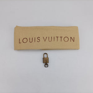 Pre-owned Louis Vuitton Speedy 30 noir epi M59022 handbag | stylenewstar