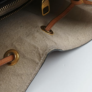 Pre-owned Louis Vuitton NeoNoe brown×Multicolor Monogram Canvas M40649 shoulderbag | stylenewstar