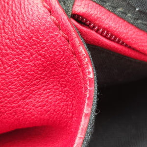 Secondhand Yves Saint Laurent Cabas ChYc Red Leather 279079 handbag | stylenewstar