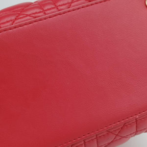 Pre-owned Christian Dior Lady Dior Red lambskin shoulderbag | stylenewstar