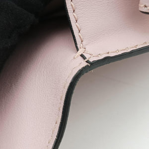 Secondhand Valentino My Rockstud Pink Leather shoulderbag | stylenewstar