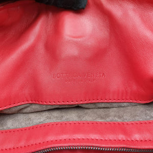 Pre-owned Bottega Veneta Parachute Intrecciato Red Lambskin handbag | stylenewstar