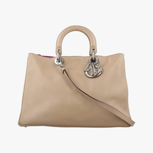 Pre-owned Christian Dior Diorissimo Beige Leather shoulderbag | stylenewstar