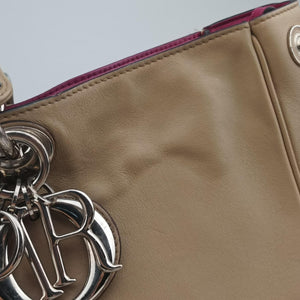 Pre-owned Christian Dior Diorissimo Beige Leather shoulderbag | stylenewstar
