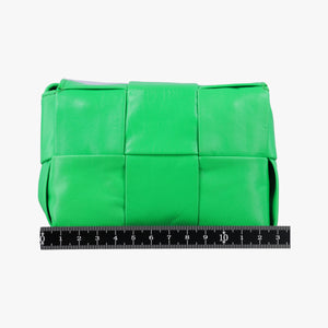 Pre-owned Bottega Veneta candy cassette Green Leather shoulderbag | stylenewstar