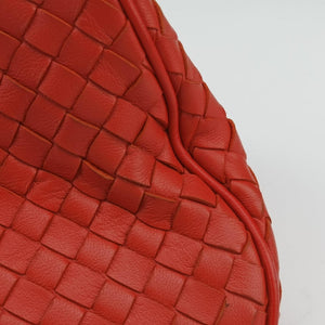 Pre-owned Bottega Veneta Intrecciato Red lambskin handbag | stylenewstar