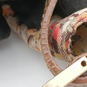 Pre-owned Fendi Baguette Beige×Multicolour fabric 8BR180 shoulderbag | stylenewstar