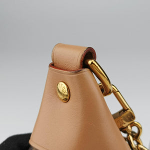 Pre-owned Louis Vuitton LOOP Brown×Beige Monogram Canvas M81098 shoulderbag | stylenewstar