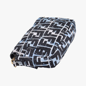 Secondhand Fendi Mamma Bucket Black nylon 8BR784 shoulderbag | stylenewstar