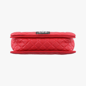 Secondhand Chanel BOY CHANEL Red Leather A67946 shoulderbag | stylenewstar