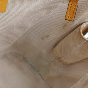 Secondhand Gucci Microguccissima Yellow Patent Leather 309617 shoulderbag | stylenewstar