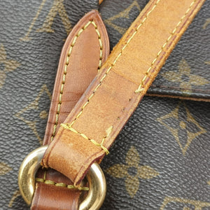 Secondhand Louis Vuitton TOTALLY MM brown Monogram Canvas M56689 shoulderbag | stylenewstar
