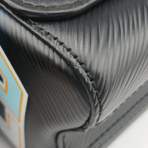 Secondhand Louis Vuitton Twist MM Multicolor ×Black Epi shoulderbag | stylenewstar