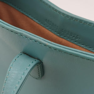 Secondhand Gucci JACKIE 1961 Blue Leather 637091 shoulderbag | stylenewstar