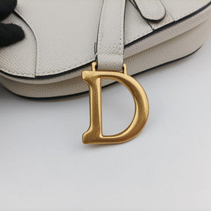 Pre-owned Christian Dior Saddle White Leather handbag | stylenewstar