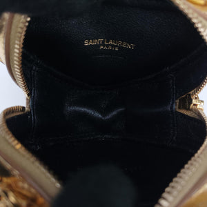 Pre-owned Yves Saint Laurent Love heart V stitch Golden Leather 448050 shoulderbag | stylenewstar