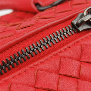Pre-owned Bottega Veneta Intrecciato Red lambskin shoulderbag | stylenewstar