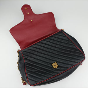 Secondhand Gucci GG Marmont Black×red Leather 498109 shoulderbag | stylenewstar