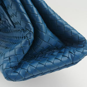 Secondhand Bottega Veneta Roma Intrecciato Blue lambskin shoulderbag | stylenewstar