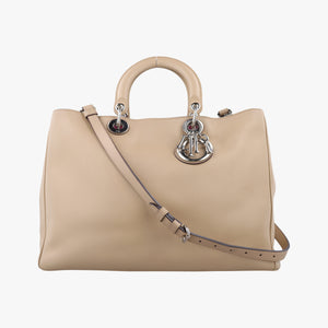 Pre-owned Christian Dior Diorissimo Beige Leather shoulderbag | stylenewstar