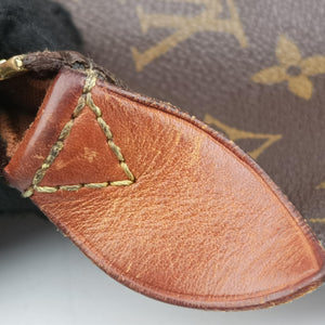 Pre-owned Louis Vuitton TOTALLY MM brown Monogram Canvas M56689 handbag | stylenewstar