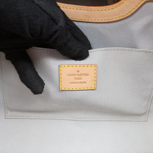 Pre-owned Louis Vuitton ROXBURY Drive Perle Vernis M91374 shoulderbag | stylenewstar