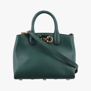 Pre-owned Ferragamo Studio Green Calfskin shoulderbag | stylenewstar