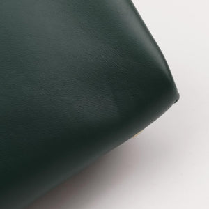 Pre-owned Ferragamo Studio Green Calfskin shoulderbag | stylenewstar