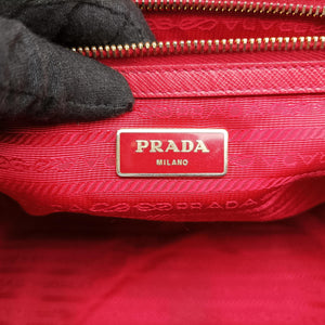 Pre-owned Prada Galleria Red SAFFIANO Leather BN1874 handbag | stylenewstar