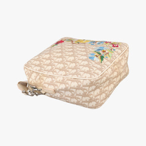 Pre-owned Christian Dior Trotter Flower Beige PVC Coated Canvas Floral Embroidery shoulderbag | stylenewstar