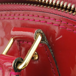 Pre-owned Louis Vuitton Alma BB pomme d'amour Vernis M91606 shoulderbag | stylenewstar