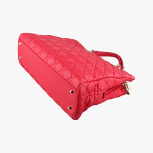 Pre-owned Christian Dior Cannage Dior Soft Shopping Red lambskin handbag | stylenewstar
