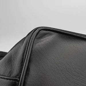 Vintage Chanel CC Logo Black Lambskin shoulderbag | stylenewstar