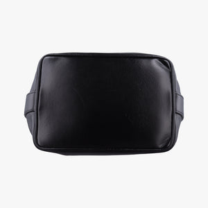 Vintage Chanel CC Logo Black Lambskin shoulderbag | stylenewstar