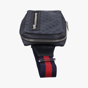 Secondhand Gucci GG Supreme Navy x Black PVC coated canvas 478325 bum bag/waist bag | stylenewstar