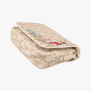 Pre-owned Christian Dior Trotter Flower Beige PVC Coated Canvas Floral Embroidery shoulderbag | stylenewstar