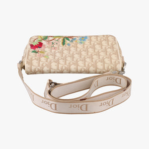 Pre-owned Christian Dior Trotter Flower Beige PVC Coated Canvas Floral Embroidery shoulderbag | stylenewstar