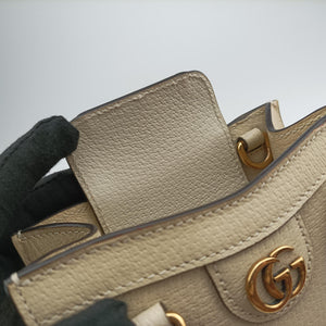 Pre-owned Gucci Diana Bamboo White Leather 739079 shoulderbag | stylenewstar