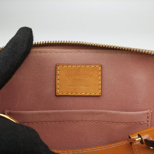 Secondhand Louis Vuitton Alma BB Rose Velours Vernis M91585 shoulderbag | stylenewstar