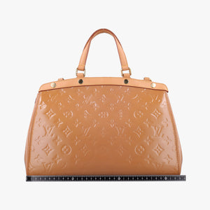Pre-owned Louis Vuitton Brea MM Beige Poodle Vernis M91755 shoulderbag | stylenewstar