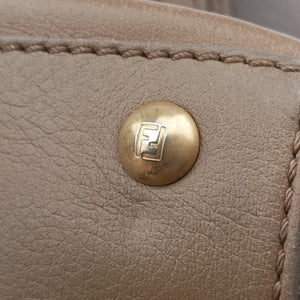 Pre-owned Fendi Silvana Brown × Beige Leather 8BT189 shoulderbag | stylenewstar