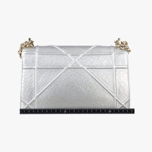 Pre-owned Christian Dior Diorama Silver Leather shoulderbag | stylenewstar