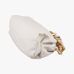 Vintage Bottega Veneta THE Chain Pouch White lambskin shoulderbag | stylenewstar
